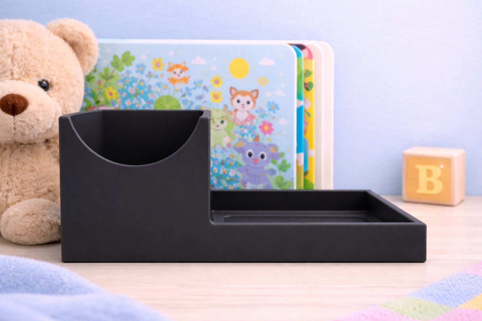 Yoto Mini Docking Station Stand With Card Storage - Personalised - Matte Black